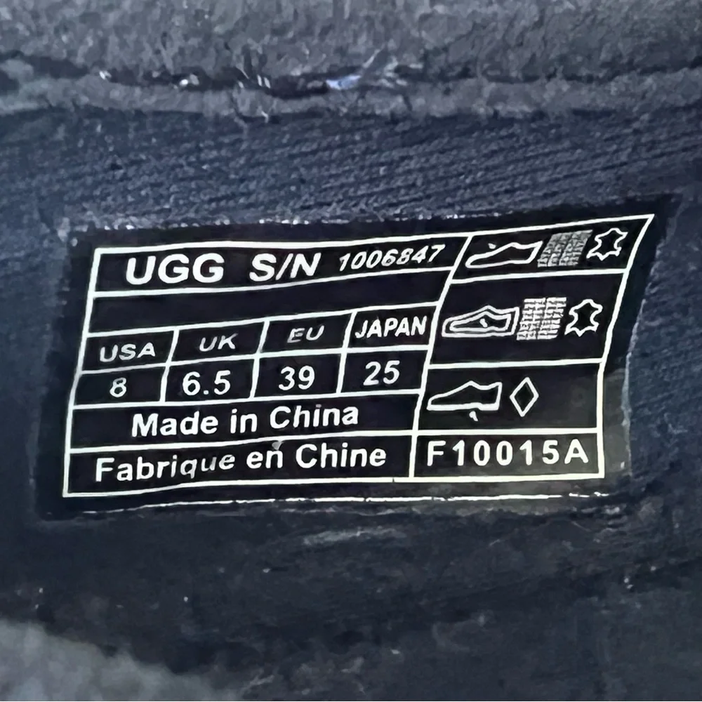 UGG title syleste